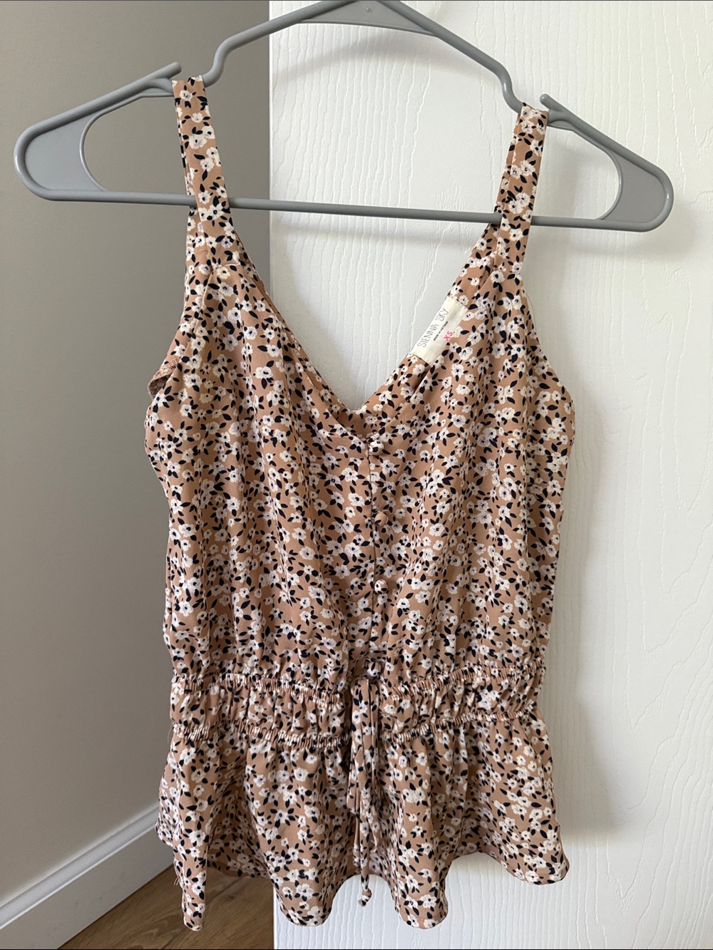 Sleeveless Floral Beige top